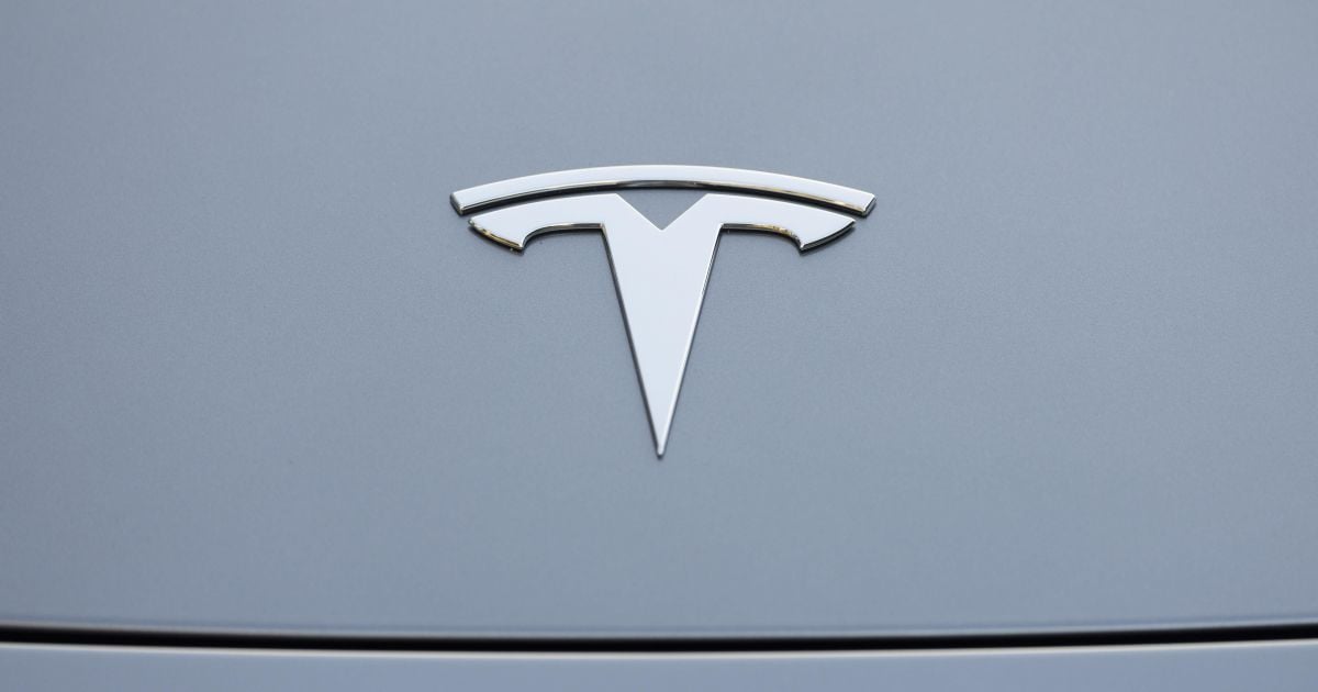 Tesla sets global sales and delivery records