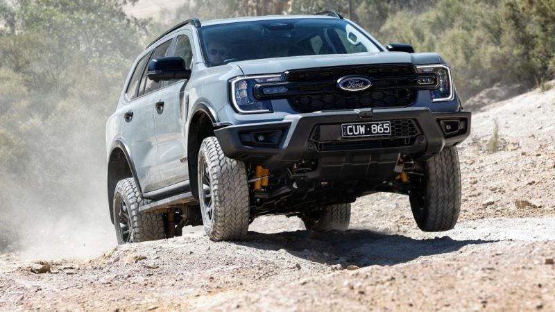 Ford Everest outsells Toyota RAV4