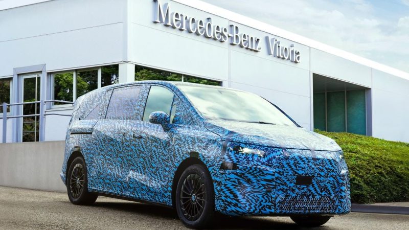 2026 Mercedes-Benz VLE: Next-gen EV people mover takes shape