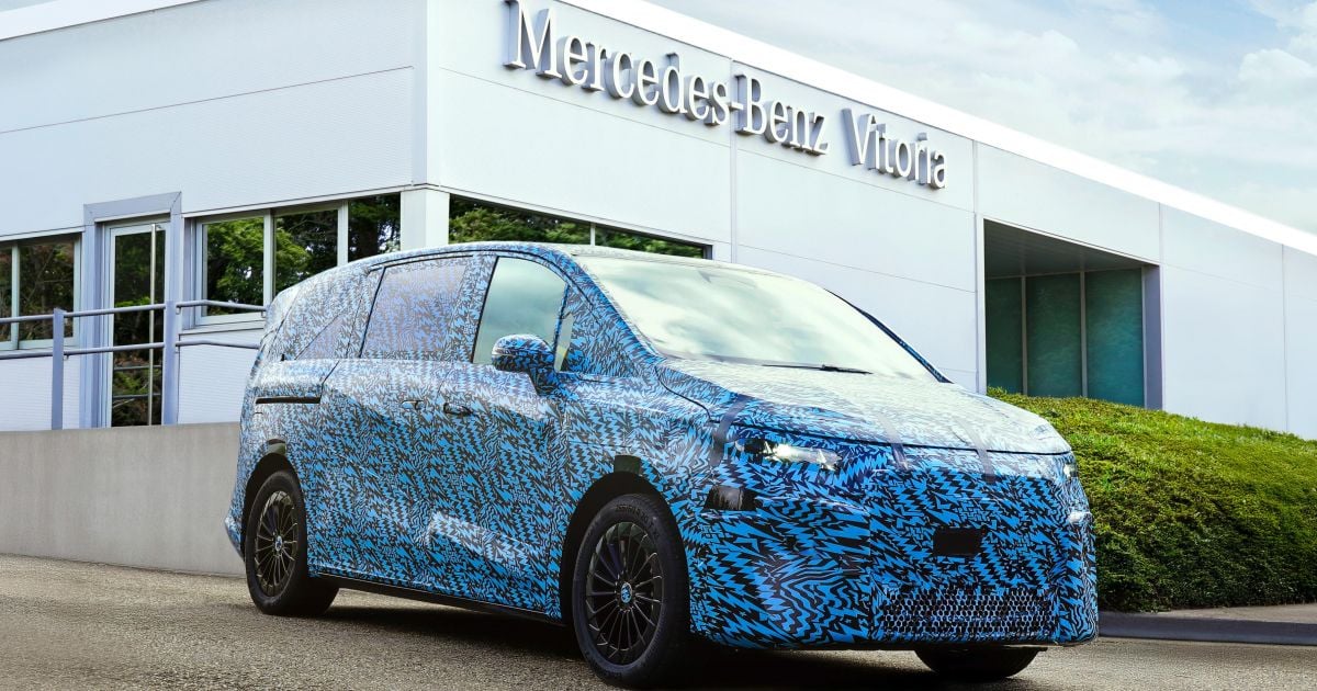 2026 Mercedes-Benz VLE: Next-gen EV people mover takes shape
