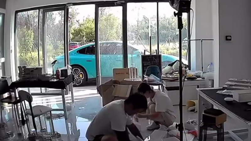 Xiaomi SU7’s parking assist blames the iPhone