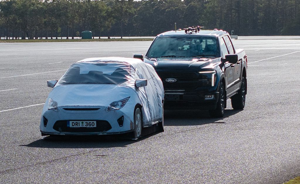 ANCAP puts American pickups, LandCruiser 70 Series to the test with surprising results