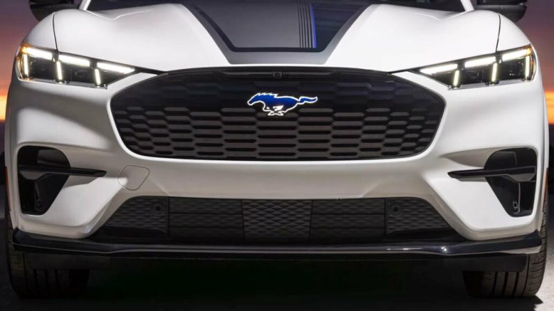 Man Broke Into Government Offices With A Sewer Lid To Steal A Mustang