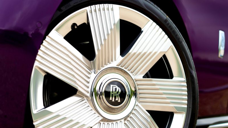 Even Rolls-Royce Is Now Doing EV Discounts Like It’s A Kia