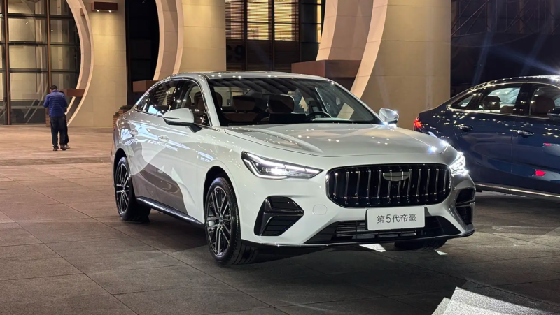 Geely’s 5th gen Emgrand hits market with 1.5T turbo engine, starting at 9,000 USD