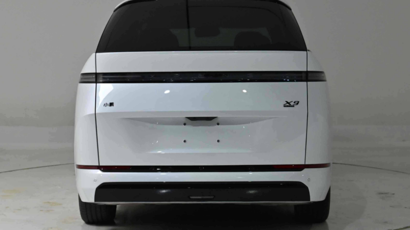 XPeng X9 Ultra EV unveiled with 2250 TOPS computing power